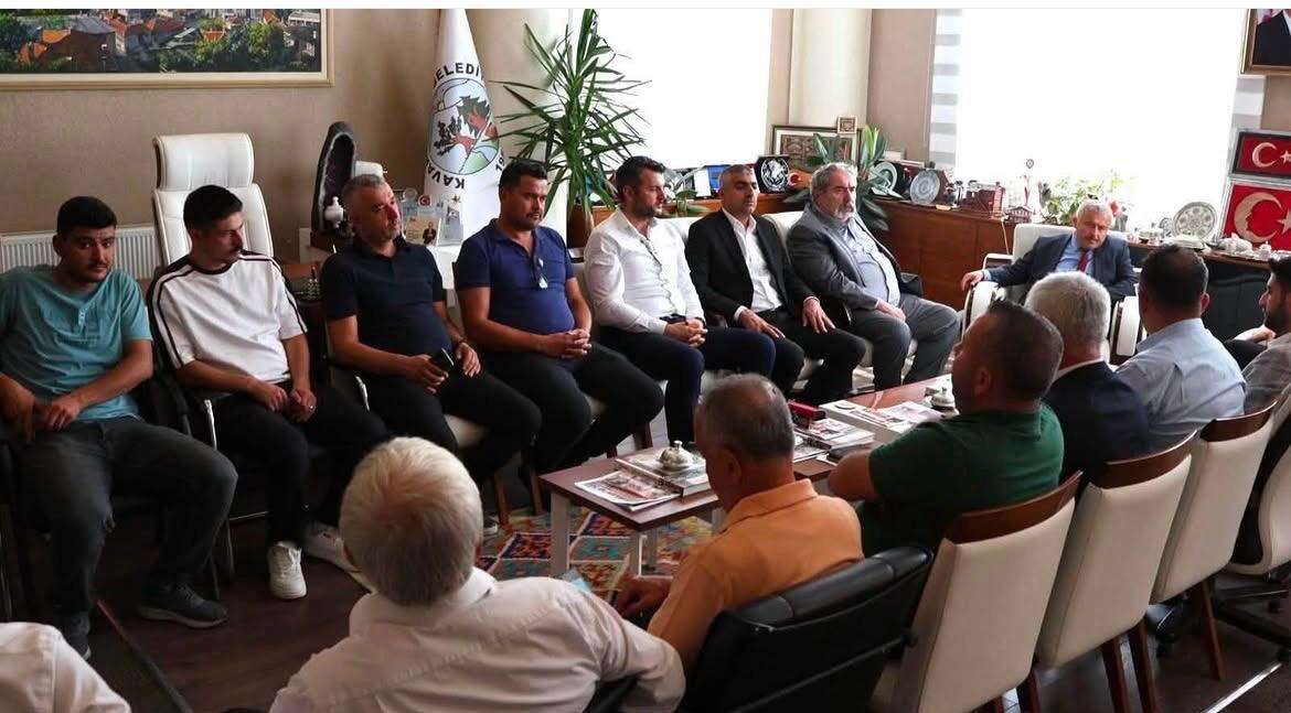 AK Parti Heyetinden Kavaklıdere Belediyesine Ziyaret 3